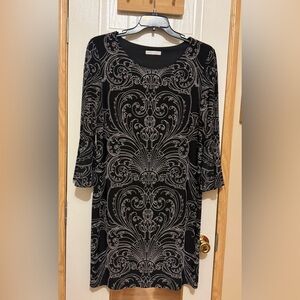 Sandra Darren Sz L Black/White Knit Dress VGUC 😊😊